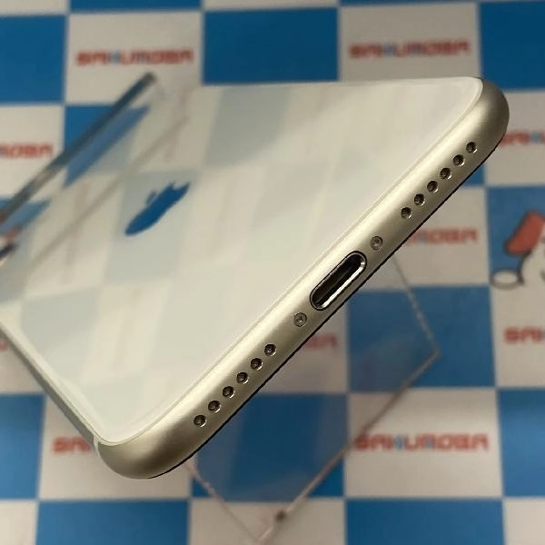 iPhoneSE 第3世代 Apple版SIMフリー 128GB MMYG3J/A A2782 極美品