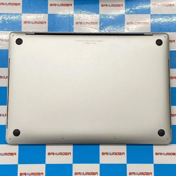 MacBook Pro 15インチ 2018  16GB 256GB A1990 極美品 シルバー