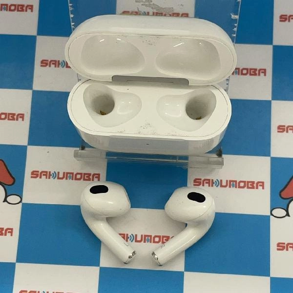 Apple AirPods 第3世代 Lightning充電ケース付き A2566 ホワイト