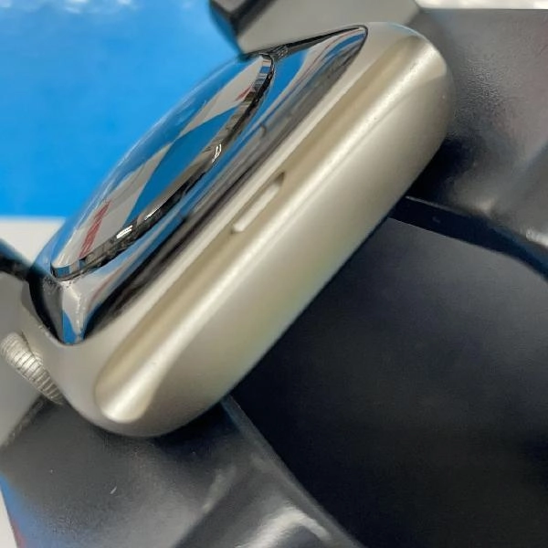 Apple Watch Series 7 GPSモデル 32GB MKNE3J/A