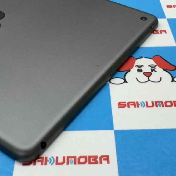 iPad 第7世代 Wi-Fiモデル 32GB MW742J/A A2197 極美品