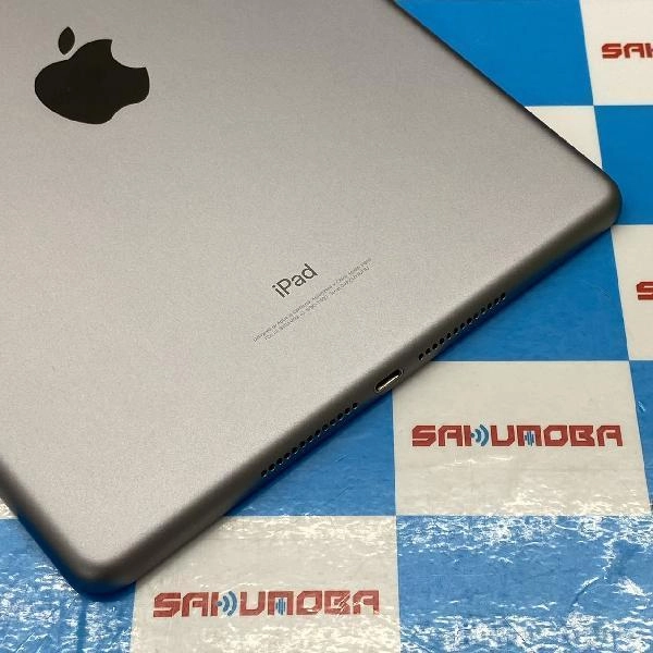 iPad 第6世代 Wi-Fiモデル 32GB MR7F2J/A A1893 極美品