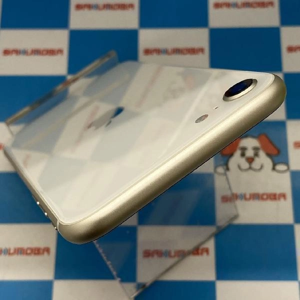 iPhoneSE 第3世代 au版SIMフリー 64GB MMYD3J/A A2782 美品