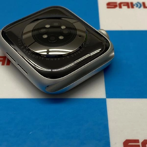 Apple Watch Series 6 GPSモデル 32GB M00D3J/A 極美品