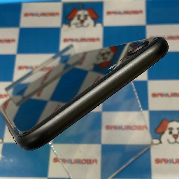 iPhone8 docomo版SIMフリー 256GB NQ842J/A A1906 新品同様品 スペースグレイ