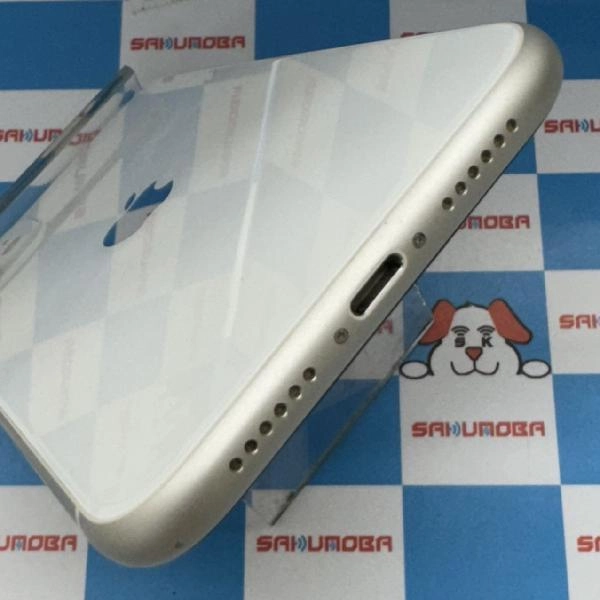 iPhone11 docomo版SIMフリー 64GB MHDC3J/A A2221 ジャンク品 ホワイト