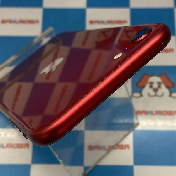 iPhoneSE 第3世代 docomo版SIMフリー 64GB MMYE3J/A A2782 美品