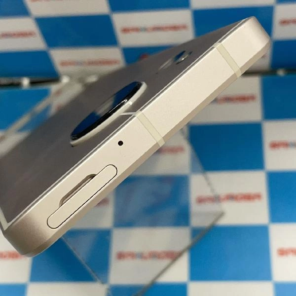 AQUOS sense8 SIMフリー 128GB SH-M26AWC 美品