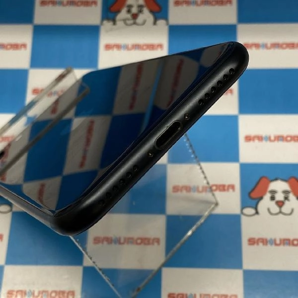 iPhoneSE 第3世代 docomo版SIMフリー 256GB MMYK3J/A A2782 極美品