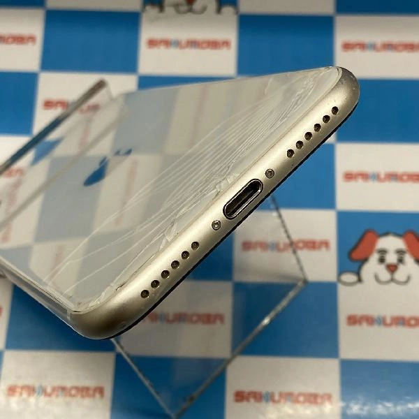 iPhoneSE 第3世代 SoftBank版SIMフリー 64GB MMYD3J/A A2782 ジャンク品