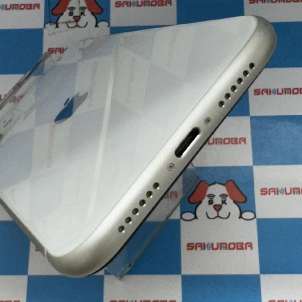 iPhone11 Apple版SIMフリー 64GB MWLU2J/A A2221 ジャンク品 ホワイト
