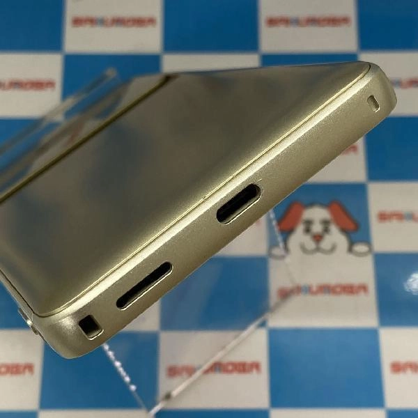 BASIO3 KYV43 au 32GB KYV43 極美品