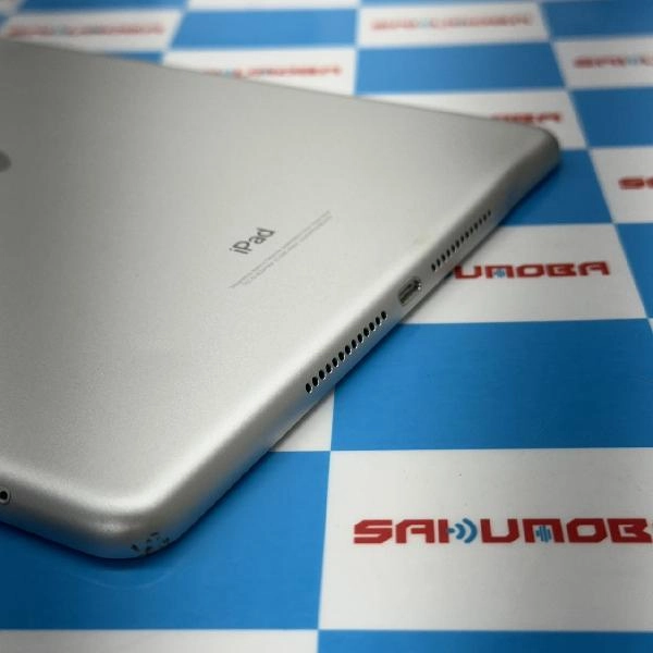 iPad 第6世代 au版SIMフリー 32GB MR6P2J/A A1954