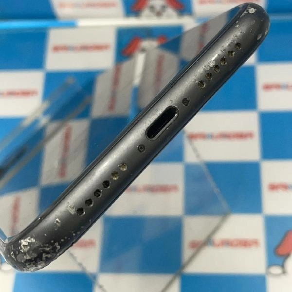 iPhone11 Apple版SIMフリー 64GB MHDA3J/A A2221 ジャンク品 ブラック