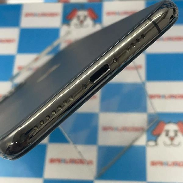 iPhone11 Pro Max docomo版SIMフリー 256GB MWHJ2J/A A2218 ジャンク品 スペースグレイ