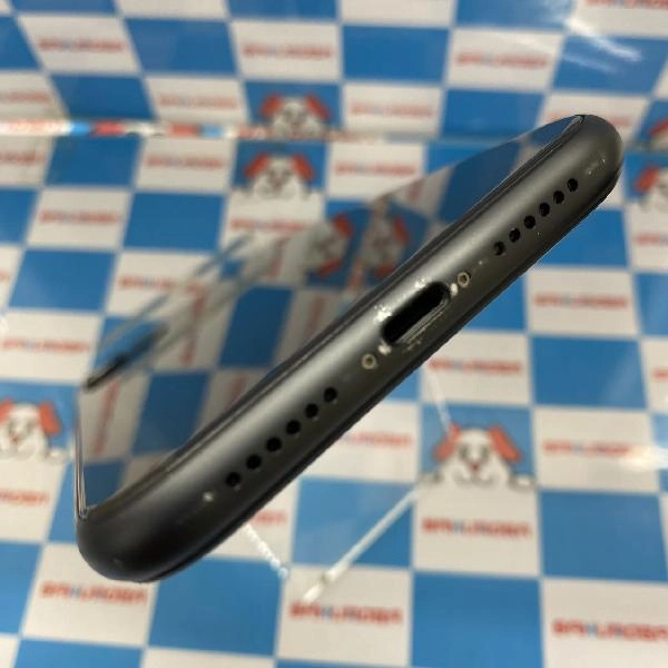 iPhone11 Apple版SIMフリー 128GB MWM52J/A A2221 ジャンク品 ブラック