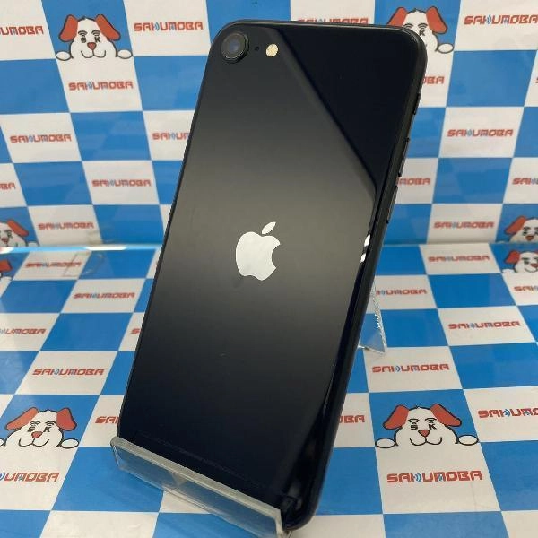 iPhoneSE 第3世代 docomo版SIMフリー 64GB MMYC3J/A A2782 極美品