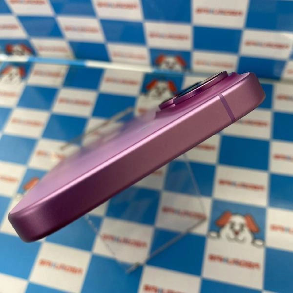 iPhone16 docomo版SIMフリー 256GB MYDY3J/A A3286 新品同様 ピンク