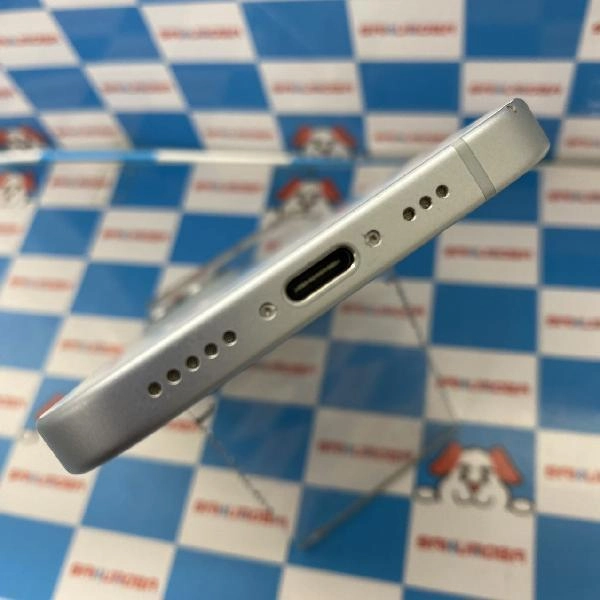 iPhone15 Apple版SIMフリー 128GB MTML3J/A A3089 美品