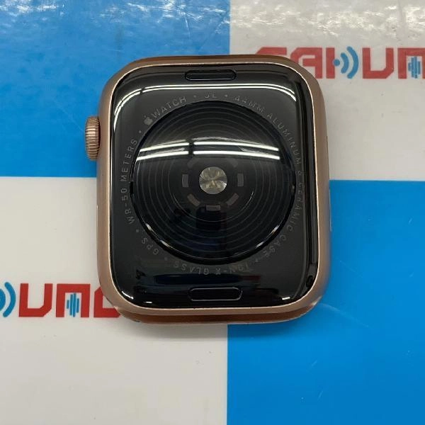 Apple Watch SE GPSモデル 32GB A2352