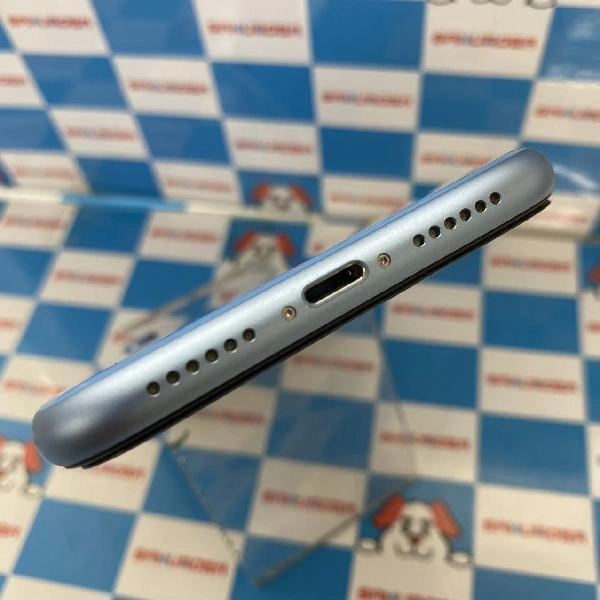 iPhoneXR docomo版SIMフリー 128GB MT0U2J/A ジャンク品