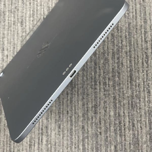 iPad Air 第4世代 Wi-Fiモデル 64GB MYFN2J/A A2316 ジャンク品 シルバー