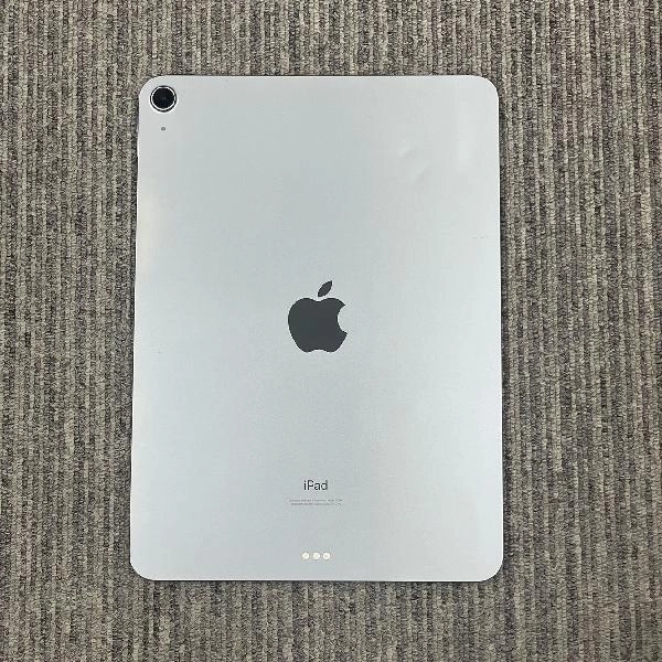 iPad Air 第4世代 Wi-Fiモデル 64GB MYFN2J/A A2316 ジャンク品 シルバー