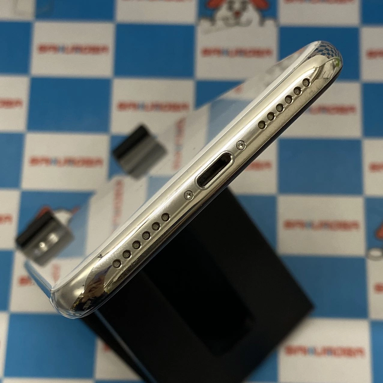 iPhoneX au版SIMフリー 64GB MQAY2J/A A1902