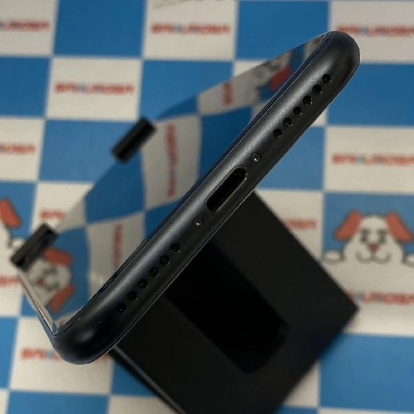 iPhoneSE 第3世代海外版SIMフリー 64GB MMX53LL/A A2595 極美品