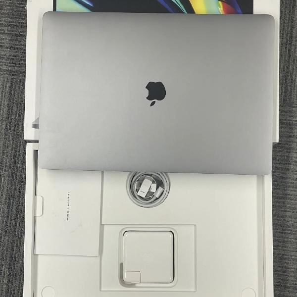 MacBook Pro 16インチ 2019 512GB MVVJ2J/A A2141 美品 スペースグレイ
