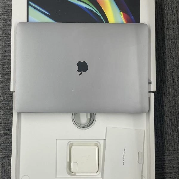 MacBook Pro 16インチ 2019 512GB MVVJ2J/A A2141 スペースグレイ