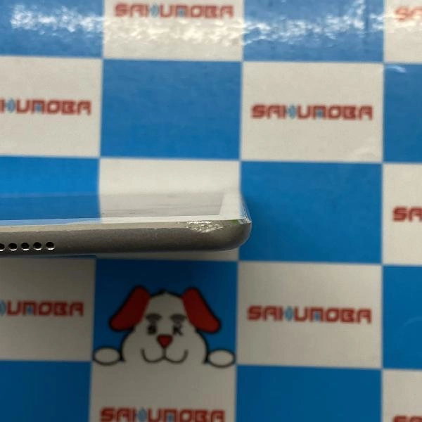 iPad mini 第4世代 docomo版SIMフリー 128GB MK782J/A A1550 訳あり品 シルバー