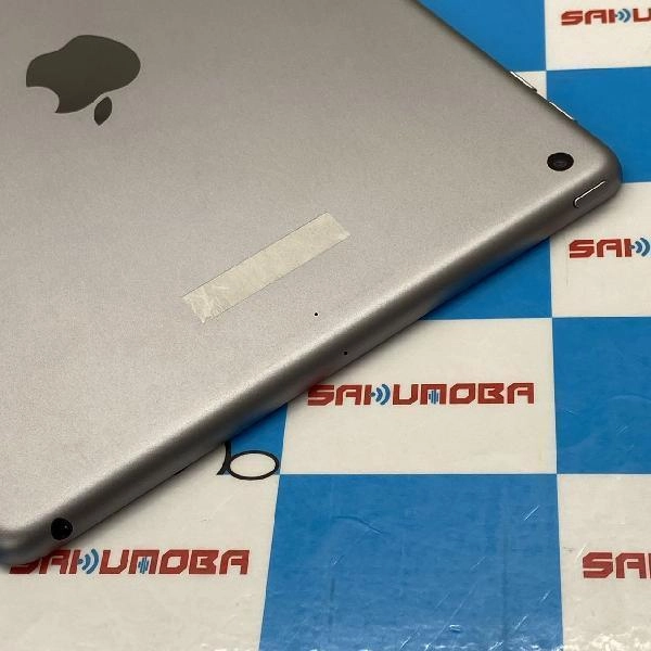 iPad 第6世代 Wi-Fiモデル 32GB MR7F2J/A A1893 美品