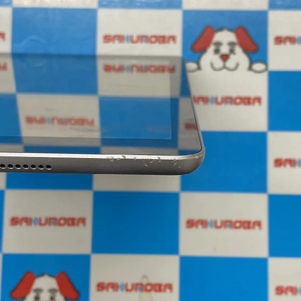 iPad 第6世代 docomo版SIMフリー 128GB MR722J/A A1954