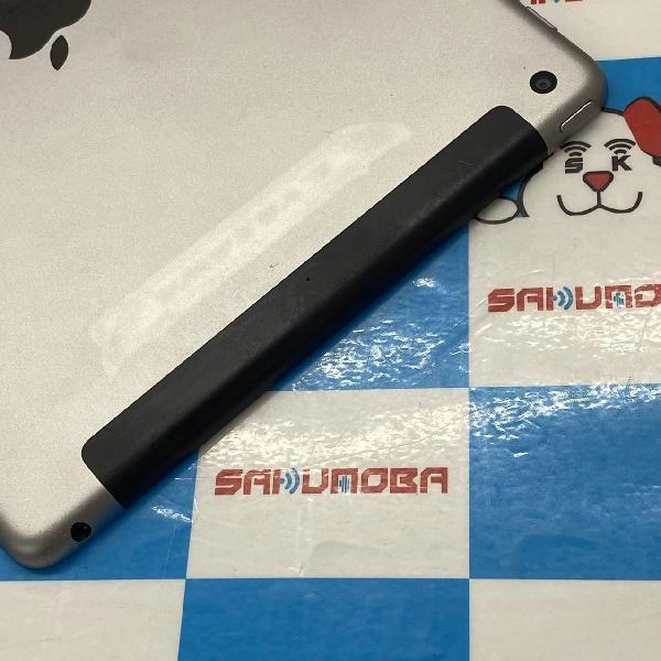 iPad 第6世代 docomo版SIMフリー 128GB MR722J/A A1954