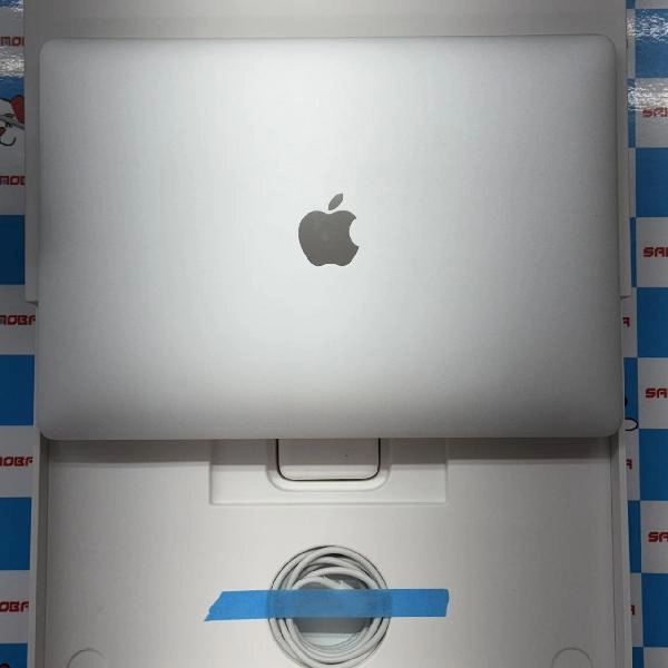 MacBook Air M1 2020 256GB MGN93J/A A2337 極美品 シルバー