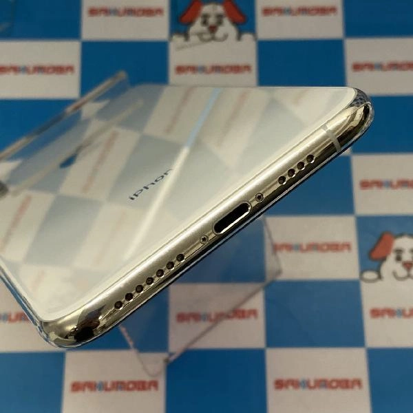 iPhoneXS Max docomo版SIMフリー 256GB MT6V2J/A A2102 シルバー