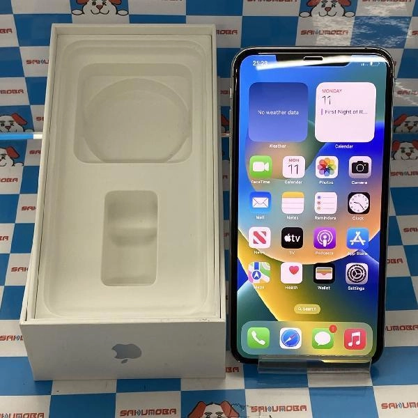 iPhoneXS Max docomo版SIMフリー 512GB MT6Y2J/A A2102 シルバー