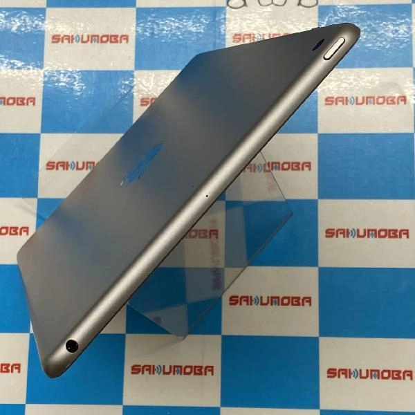 iPad 第6世代 Wi-Fiモデル 32GB MR7F2J/A A1893 美品