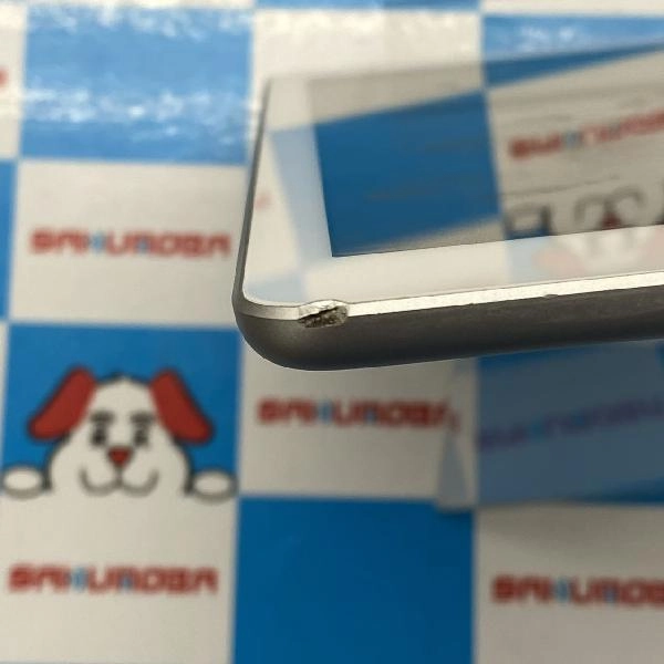 iPad 第5世代 SoftBank版SIMフリー 32GB MP1L2J/A A1823