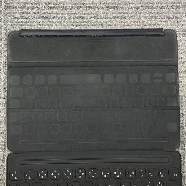 10.5インチiPad Pro用 Smart Keyboard MX3L2J/A A1829 スペースグレイ