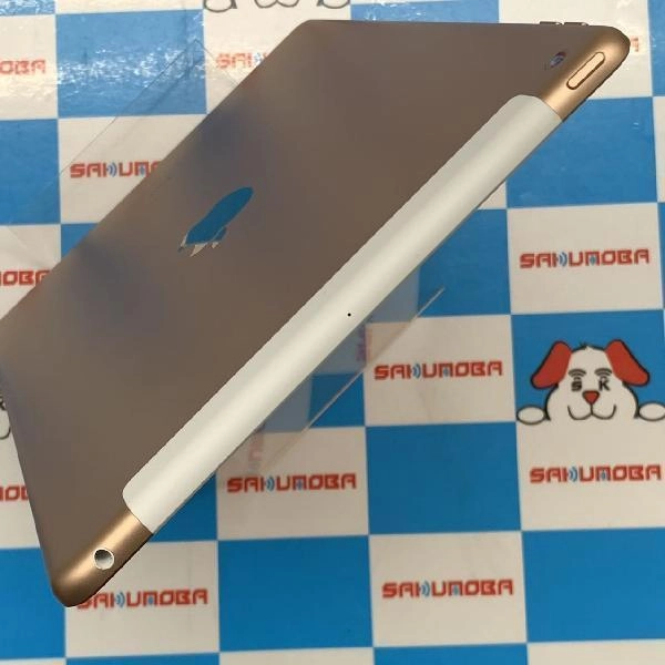 iPad 第8世代 Apple版SIMフリー 128GB MYMN2J/A A2429 美品