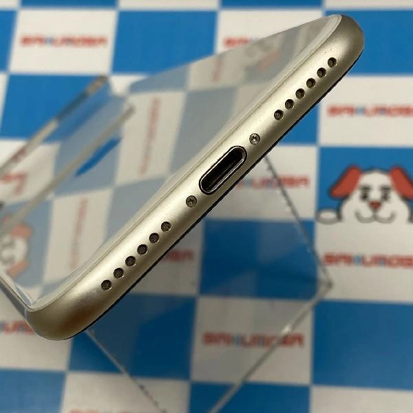 iPhoneSE 第3世代 au版SIMフリー 128GB MMYG3J/A A2782