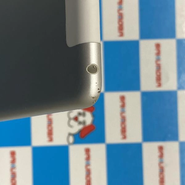 iPad 第8世代 SoftBank版SIMフリー 32GB MYMJ2J/A A2429 ジャンク品