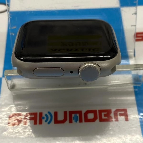 Apple Watch SE 第2世代 GPSモデル  MNJP3J/A