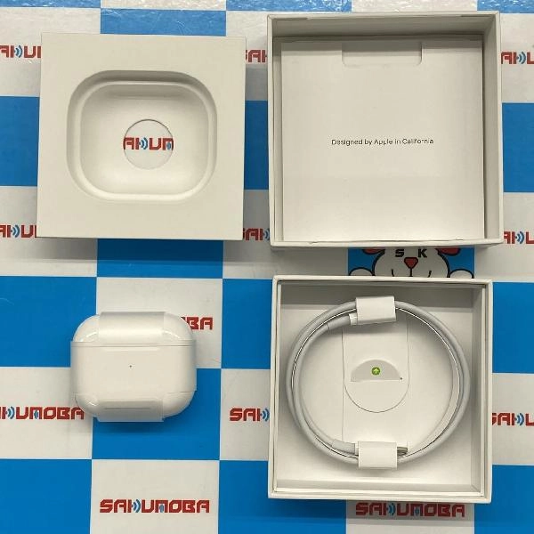 Apple AirPods 第3世代 MagSafe充電ケース付き  MME73J/A A2566 ホワイト