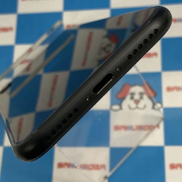 iPhoneSE 第2世代 SoftBank版SIMフリー 64GB MHGP3J/A A2296 新品同様 ブラック