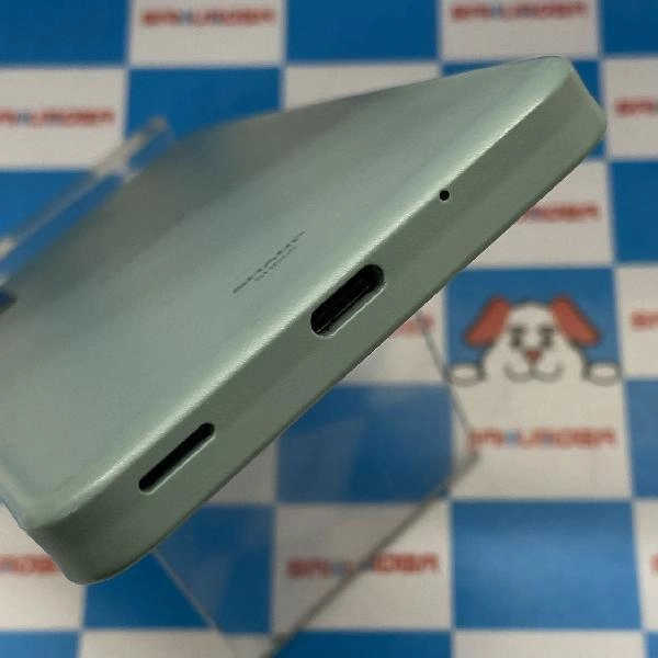 AQUOS wish SHG06 au 64GB オリーブグリーン