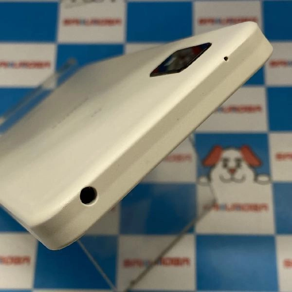 AQUOS wish SHG06 au 64GB アイボリー