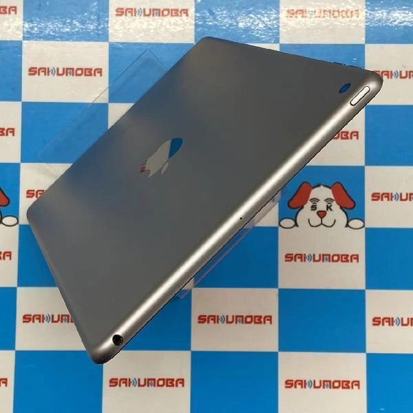 iPad 第6世代 Wi-Fiモデル 32GB MR7F2J/A A1983